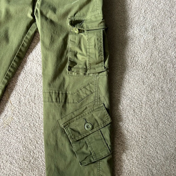 Olive Green Utility Cargo Pants – Women’s Size 2 - Picture 13 of 13